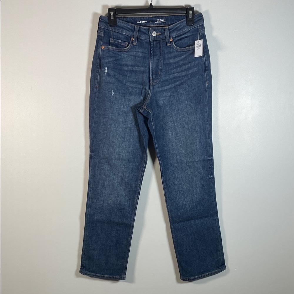 Woman Old Navy Extra High-Rise Straight Denim Jeans